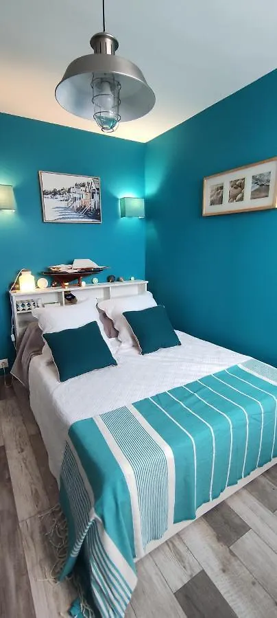 Maison De Vacances A L'Ayguade Classee 3 Etoiles, Climatisee,3Mn A Pied Plage Et Restos ,5Mn Aeroport, 10Mn Gare Hyeres