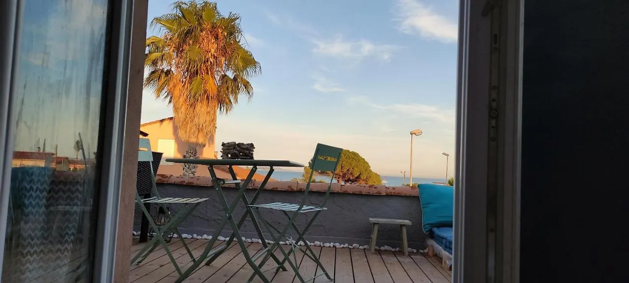 Maison De Vacances A L'Ayguade Classee 3 Etoiles, Climatisee,3Mn A Pied Plage Et Restos ,5Mn Aeroport, 10Mn Gare Hyeres
